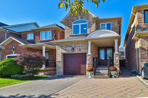86 Venice Gate Drive Vaughan ON L4H 0E7