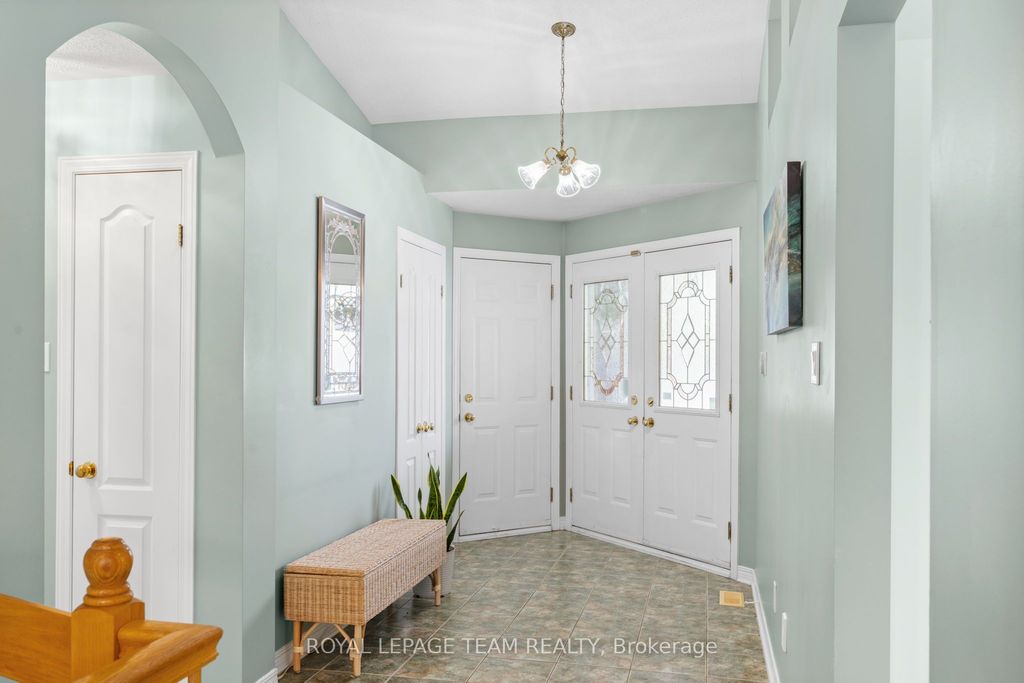 Photo of 56 Coulson Court, Kanata, ON K2K 2X9 (MLS # X13046158)