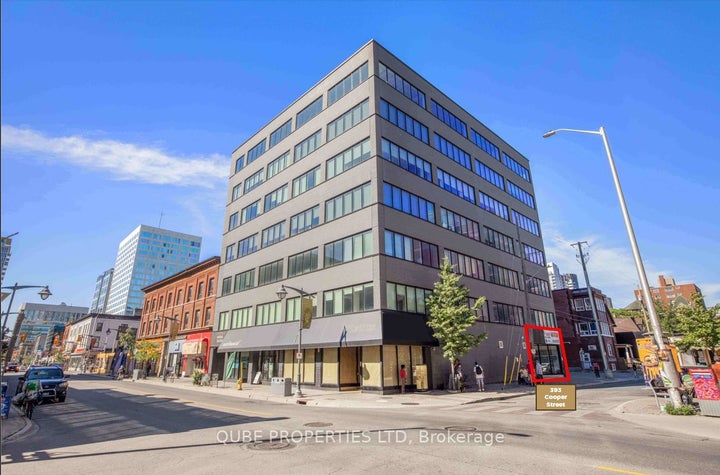 Photo 1 of 5 — 393 Cooper Street, Ottawa Centre, ON K2P 1X3