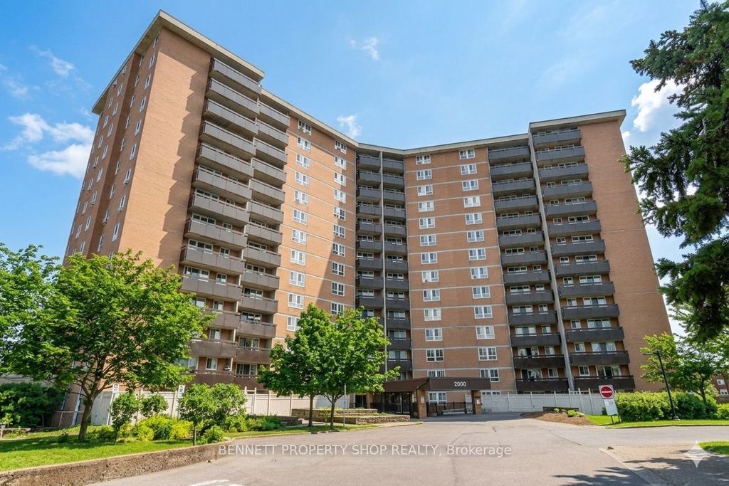 Photo of 2000 Jasmine Crescent #410, Beacon Hill North - South and Area, ON K1J 8K4 (MLS # X13122556)