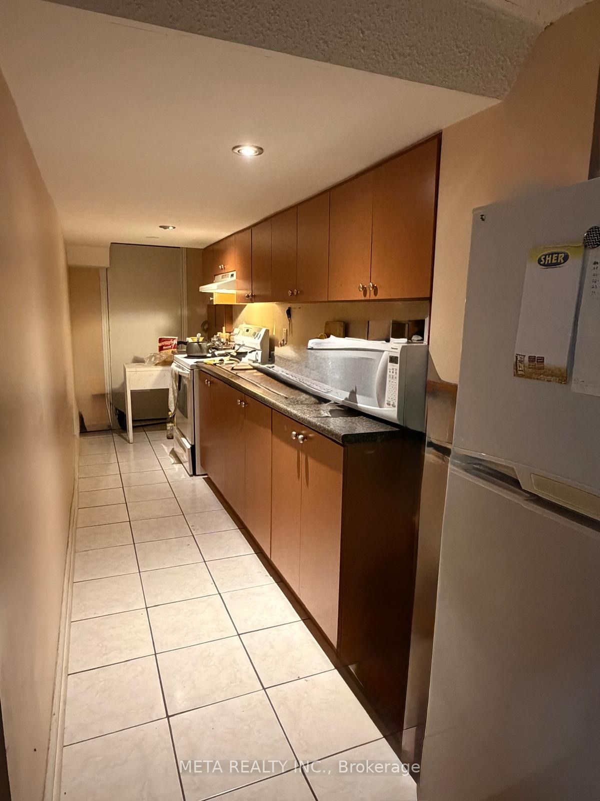 4757 Bluefeather, Bsmt. Lane