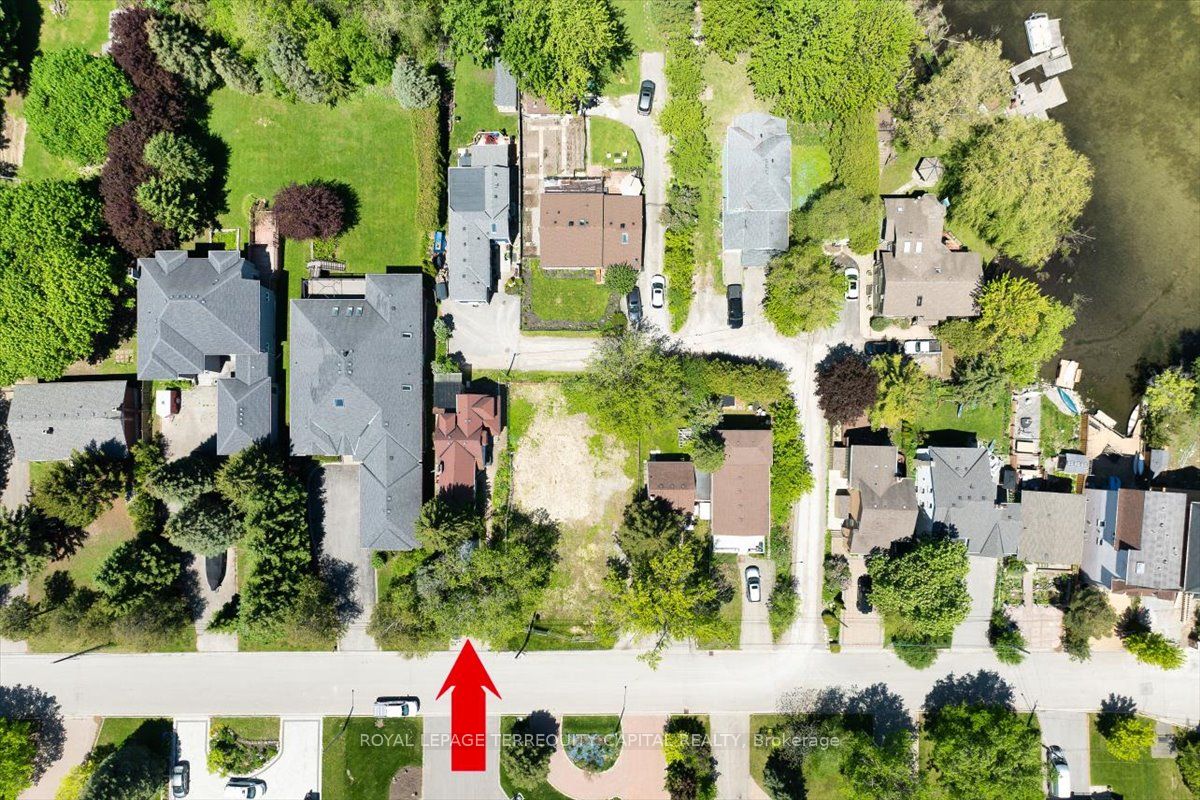 260 Douglas Road