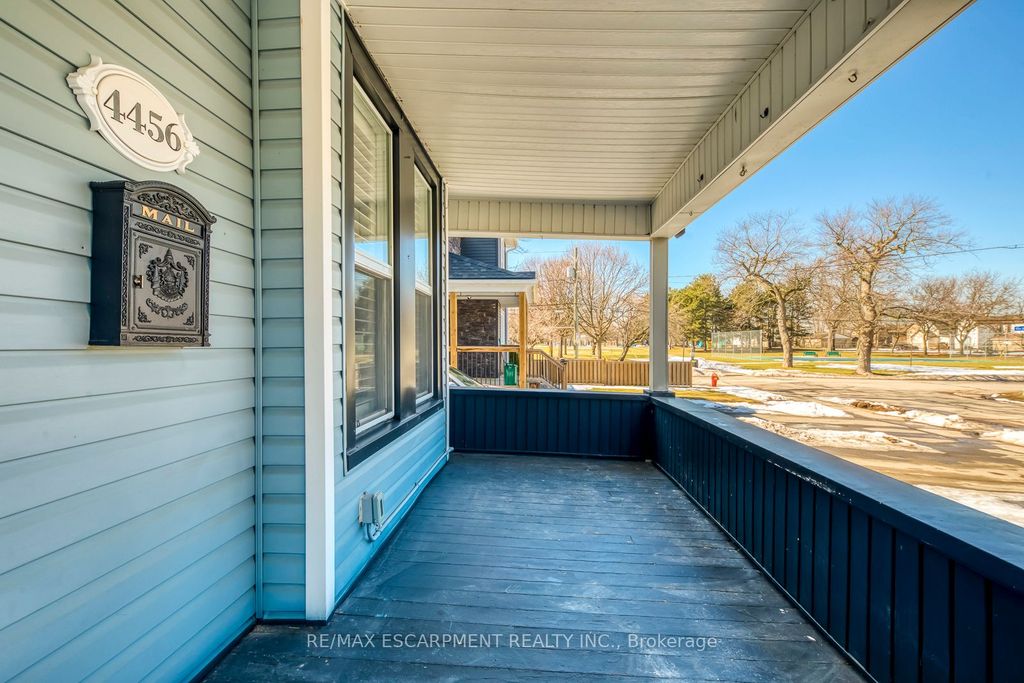 Photo of 4456 Ellis Street, Niagara Falls, ON L2E 1H4 (MLS # X12853610)