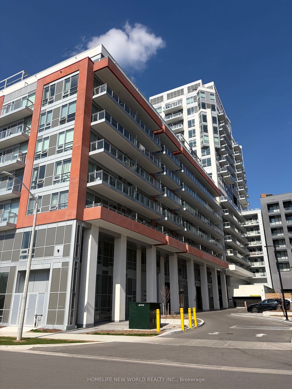 Photo of 8888 Yonge St Street #415, Richmond Hill, ON L4C 5V6 (MLS # N13079468)
