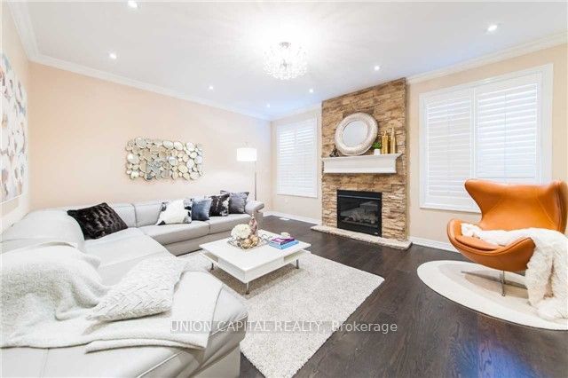 285 Sixteen Mile Drive