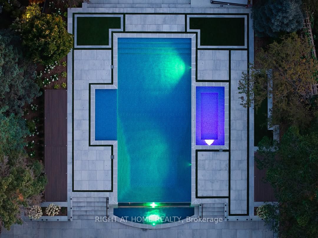 36 Fairway Heights Drive