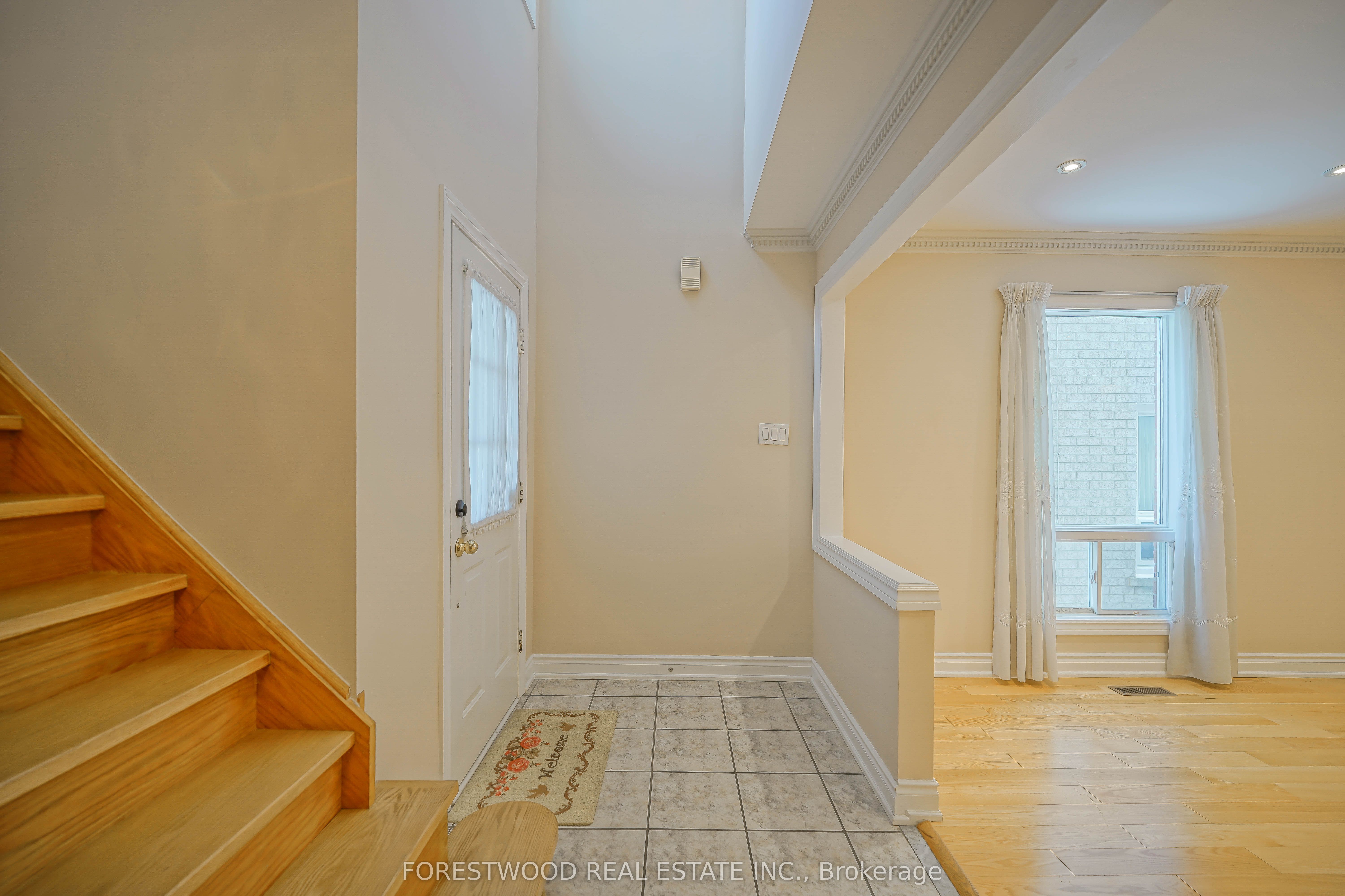 43 Grover Hill Avenue