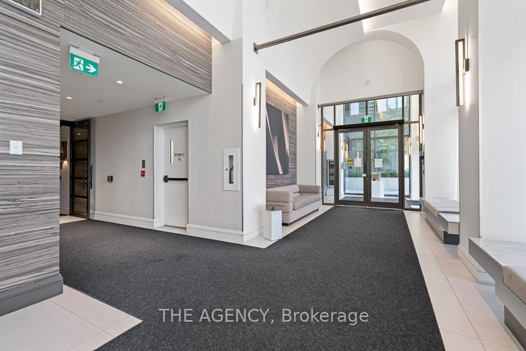 Photo of 39 Roehampton Avenue #4506, Toronto, ON M4P 0G1 (MLS # C12397943)