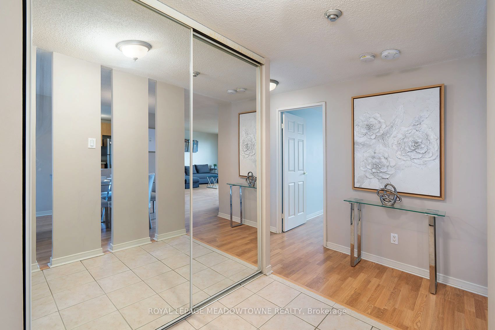 6720 Glen Erin Drive 206