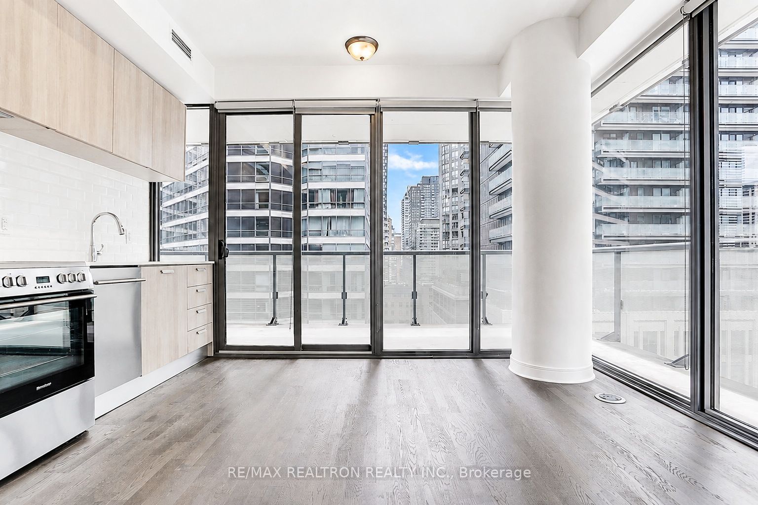 57 St Joseph Street 1008