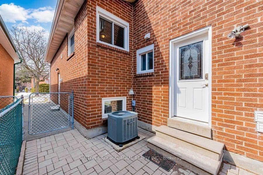 123 Cherry Hills Road Upper Level