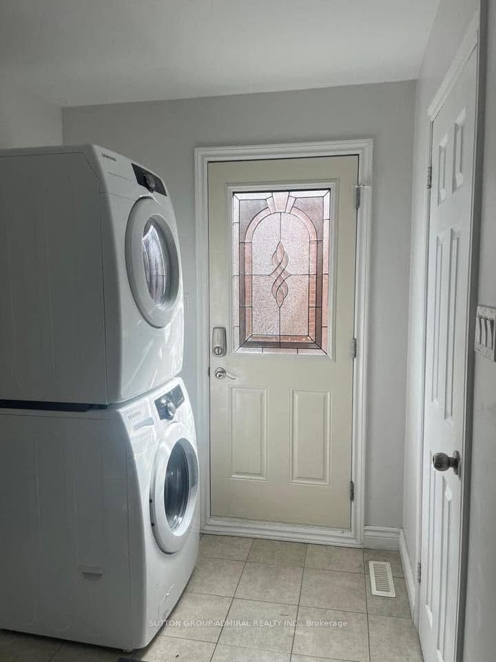 123 Cherry Hills Road Upper Level