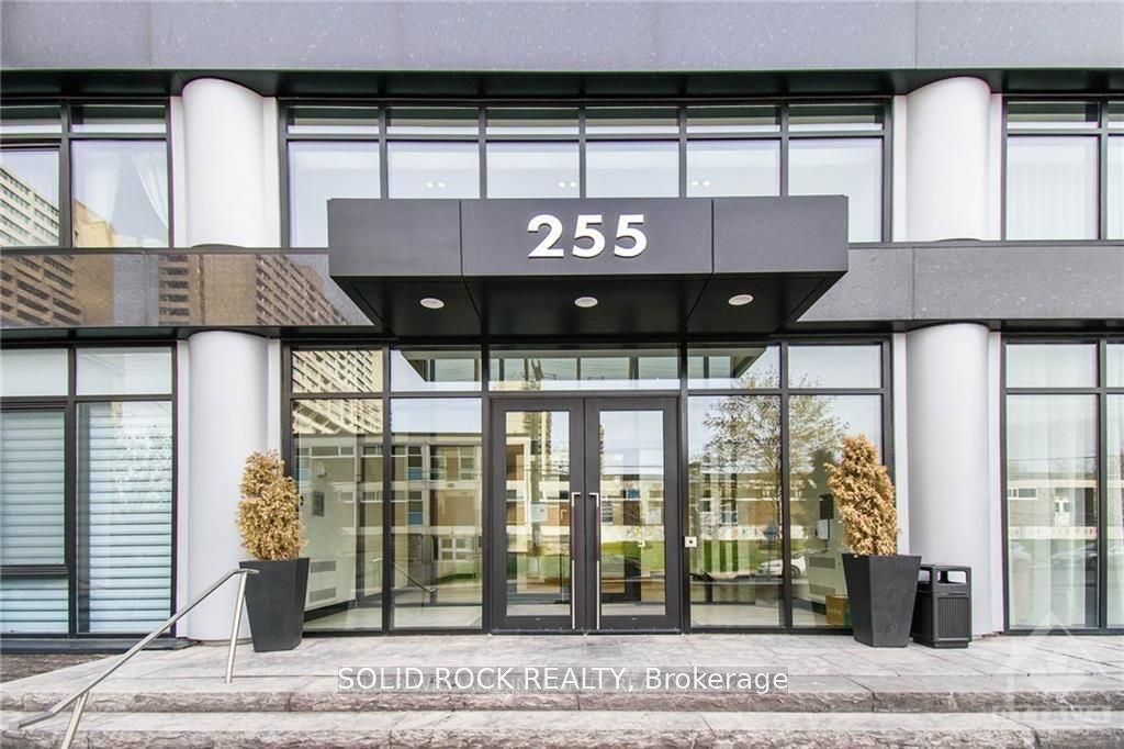 Photo of 255 Bay Street #213, Ottawa Centre, ON K1R 5Z4 (MLS # X13079826)