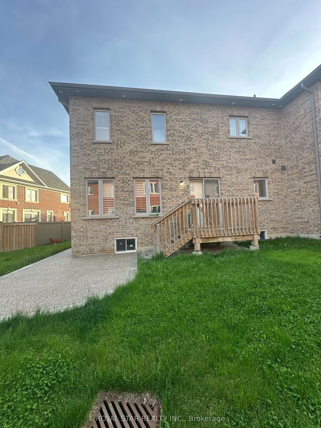 Photo of 3 Cohoe Street, Brampton, ON L7A 4X7 (MLS # W13158478)
