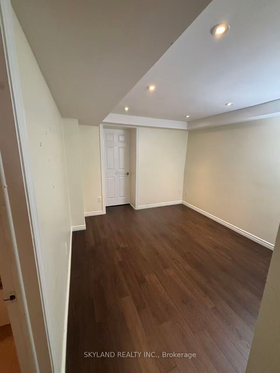 160 Galbraith Crescent