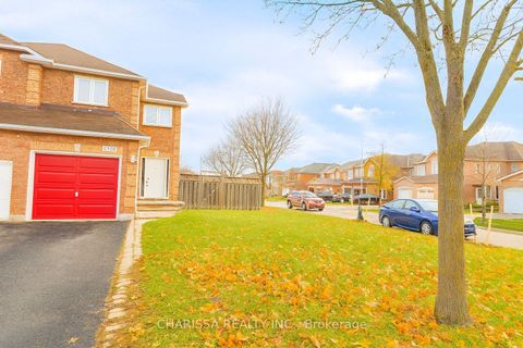 6798 Bansbridge Crescent Mississauga ON L5N 6T3