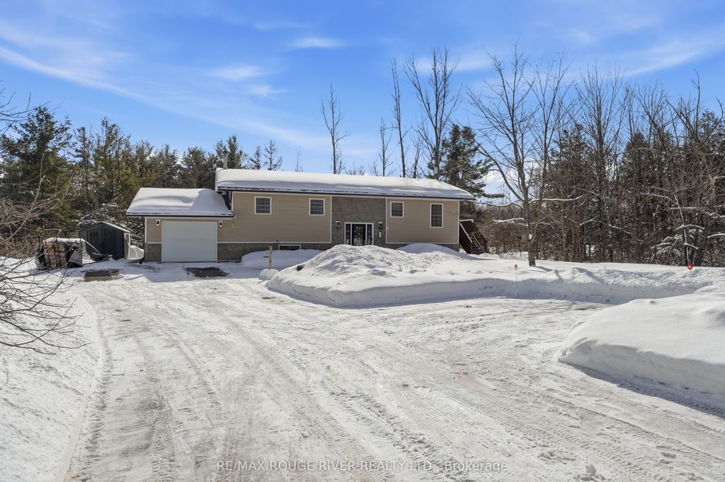 Photo of 1262 Quin-Mo-Lac Road, Tweed, ON K0K 3J0 (MLS # X12815480)