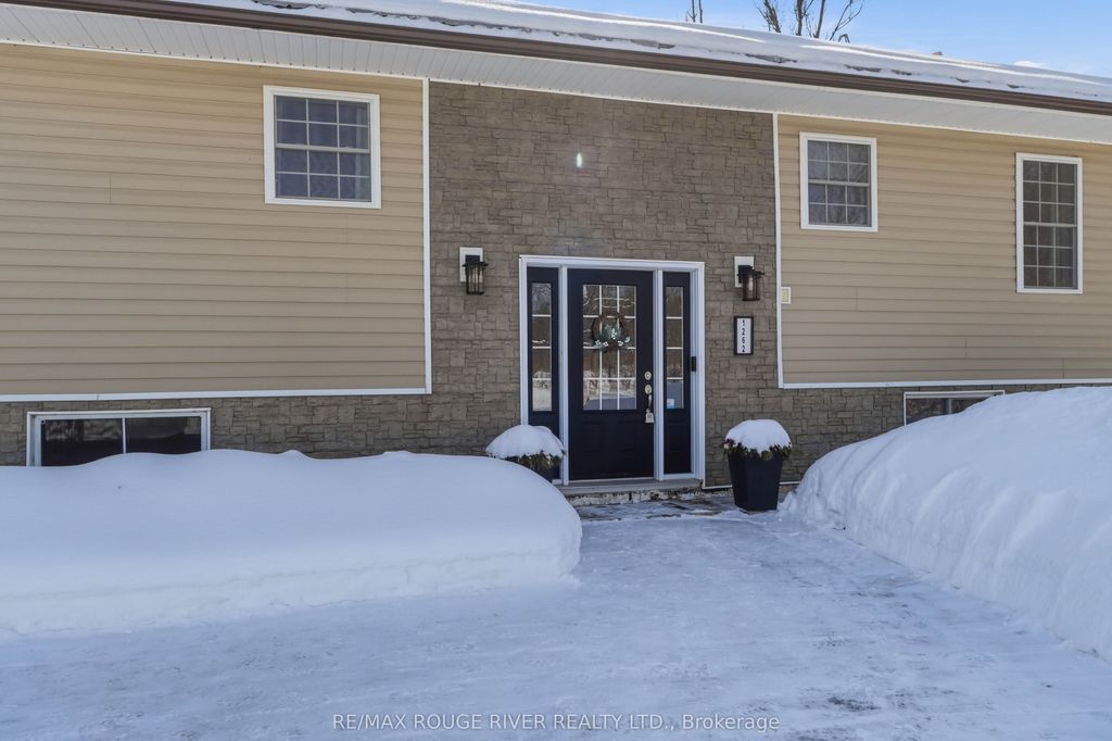 Photo of 1262 Quin-Mo-Lac Road, Tweed, ON K0K 3J0 (MLS # X12815480)