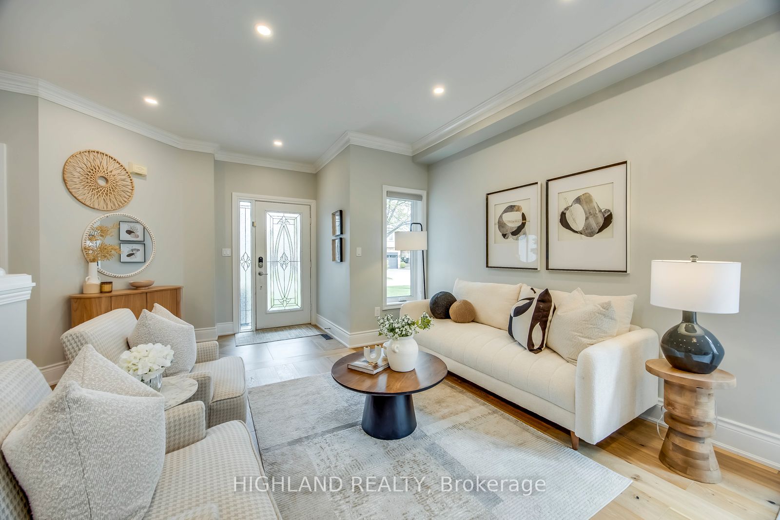 2458 NICHOLS Drive