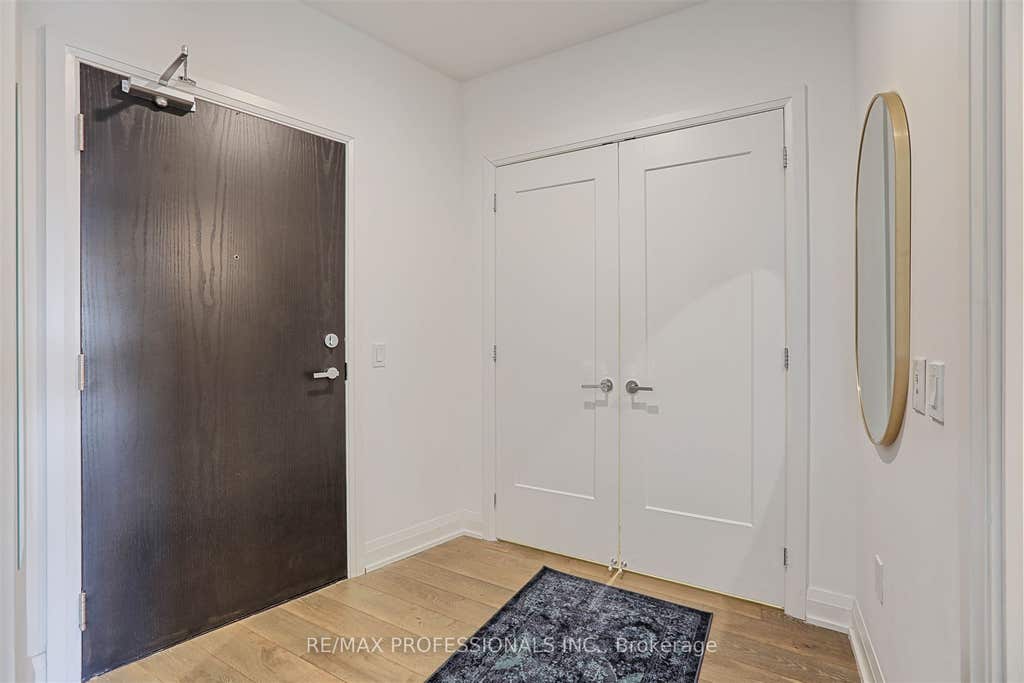 Photo of 293 The Kingsway N/A #907, Toronto, ON M9A 0E8 (MLS # W13534078)