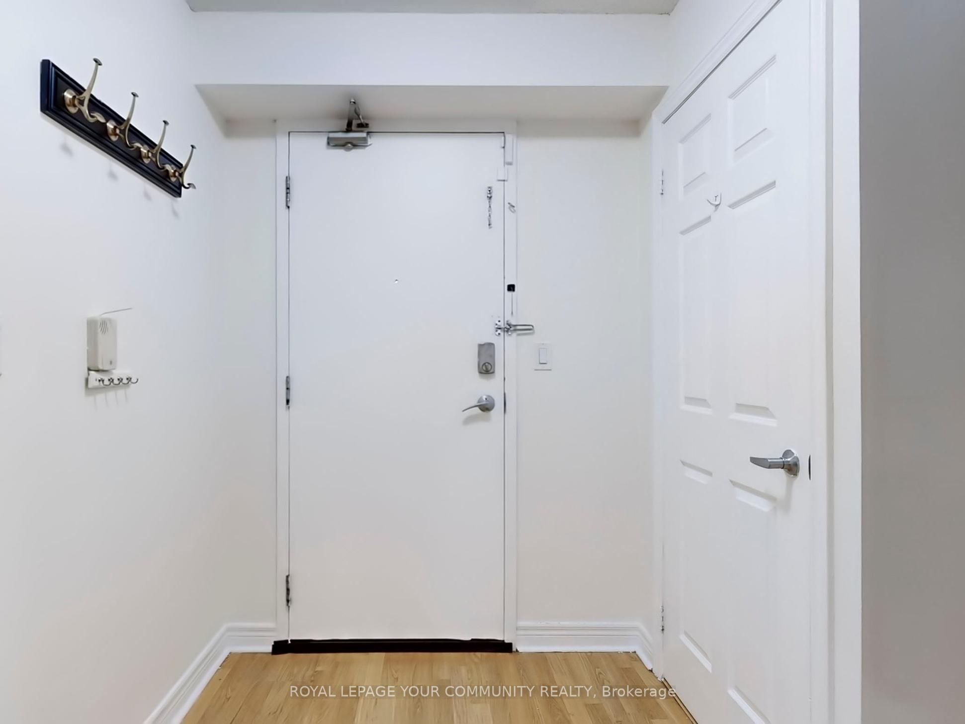 225 Wellesley Street 701