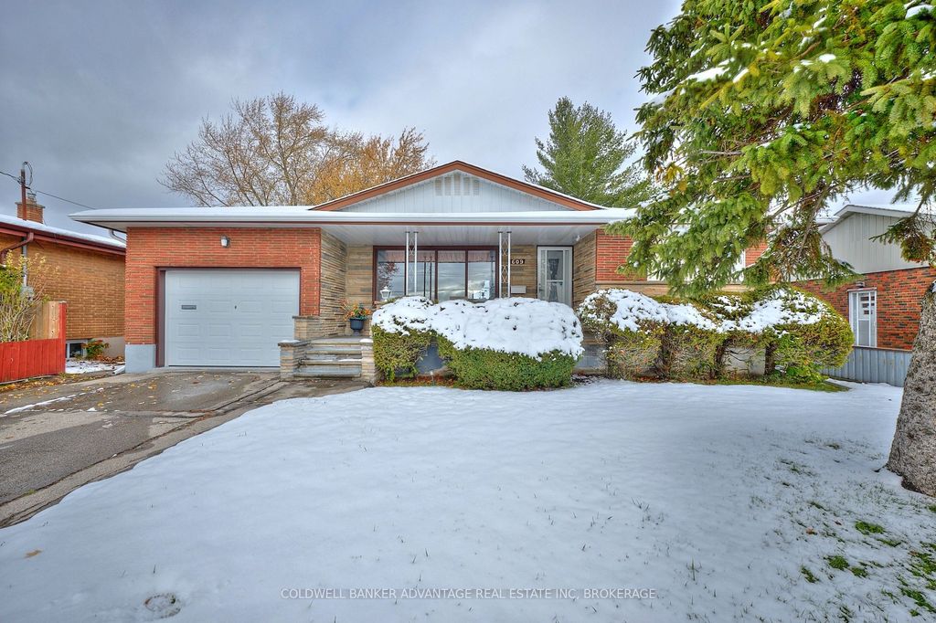 Photo of 609 Lincoln Street, Welland, ON L3B 4R2 (MLS # X12580602)