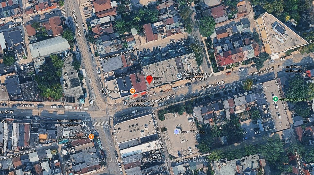 1116 Dundas Street W