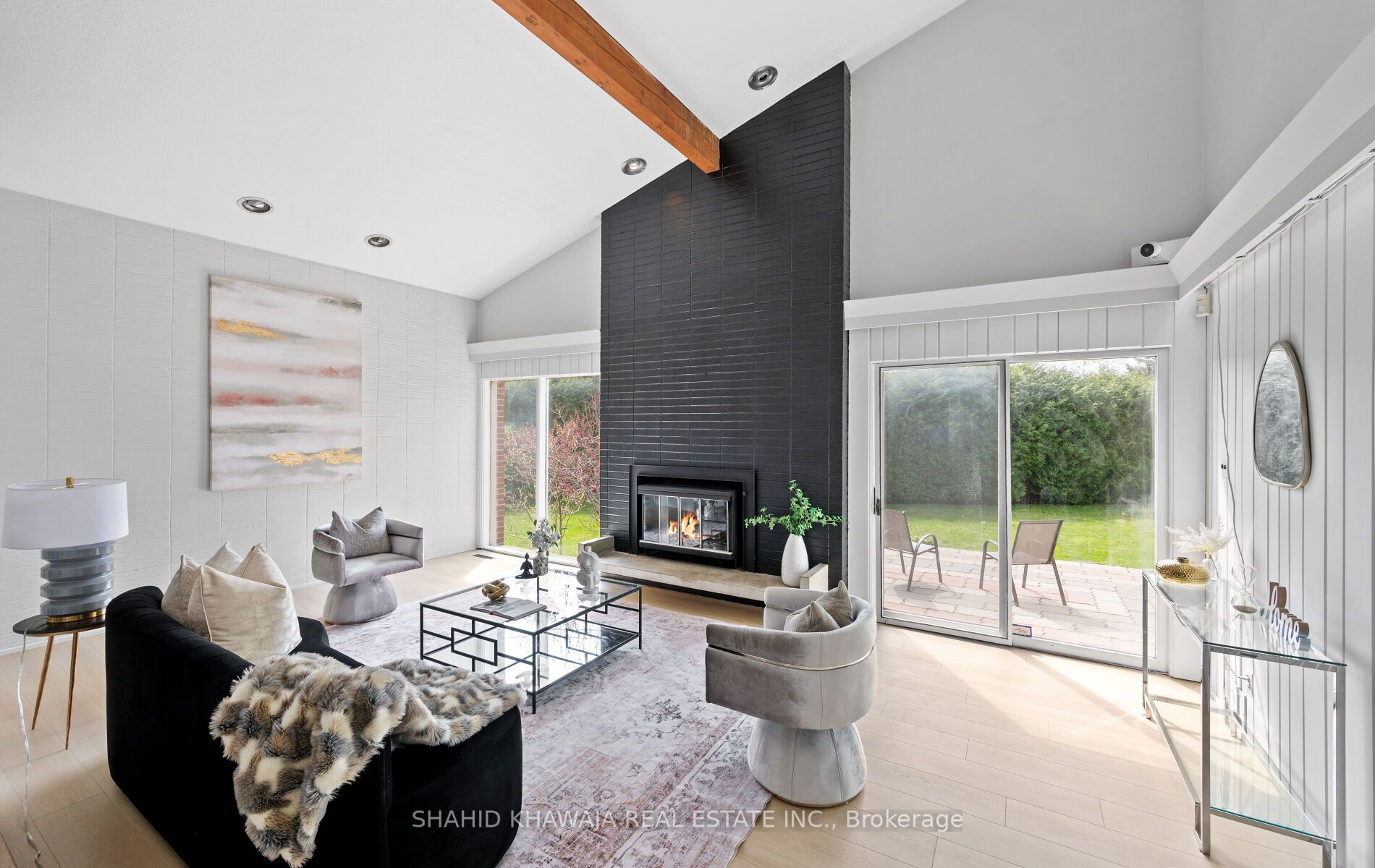 1550 Carletta Drive