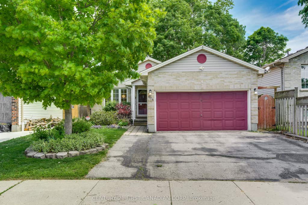 Photo of 604 Talltree Crescent, London East, ON N5V 5E4 (MLS # X13530198)
