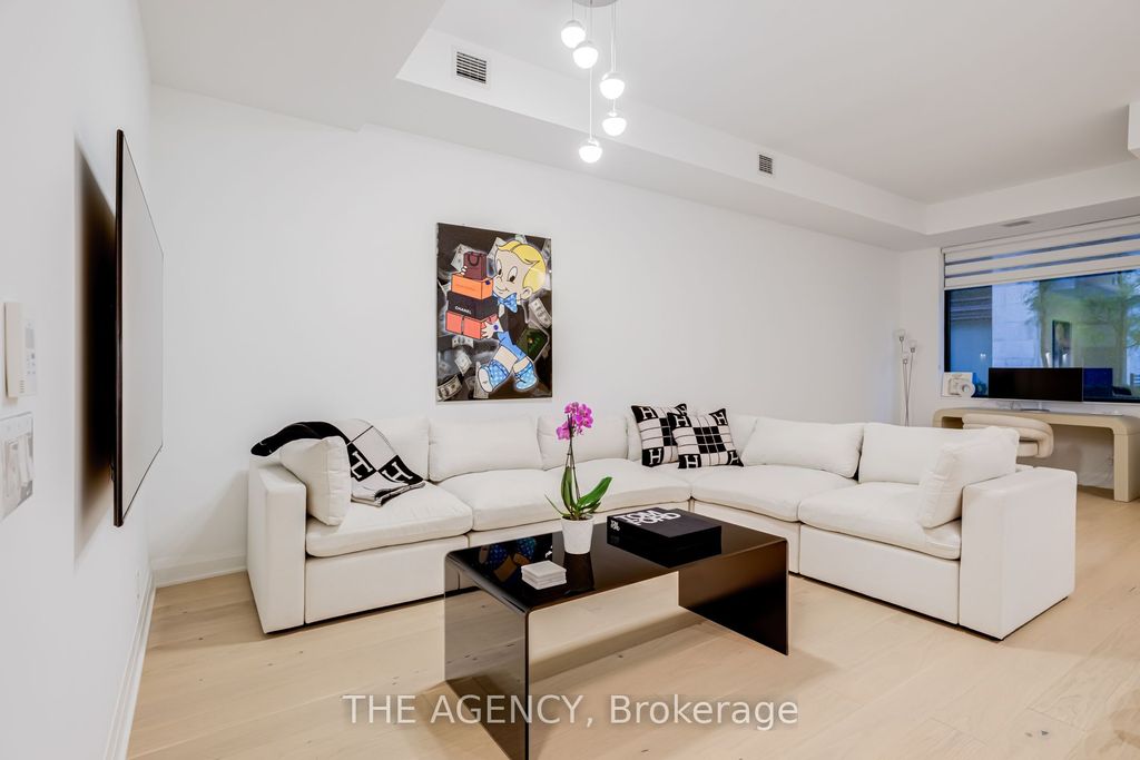 Photo of 33 Frederick Todd Way #TH05, Toronto, ON M4G 0C9 (MLS # C12472632)