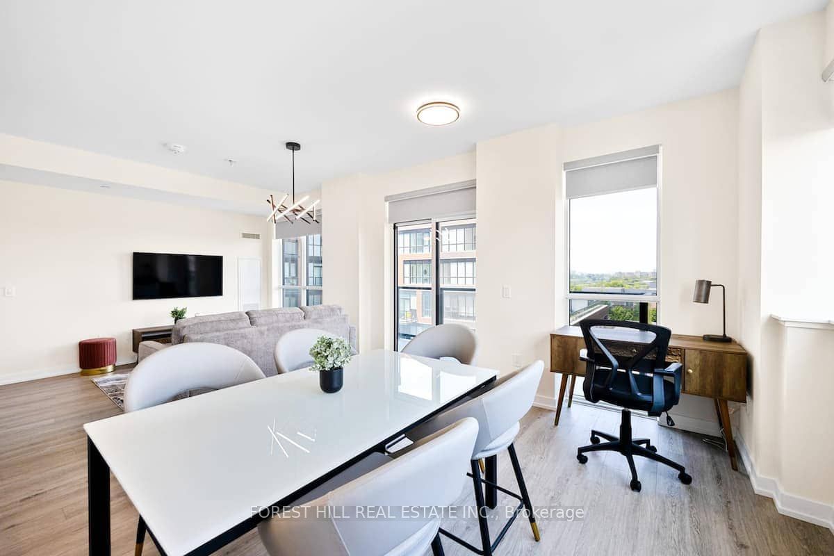 2300 ST CLAIR Avenue W 709