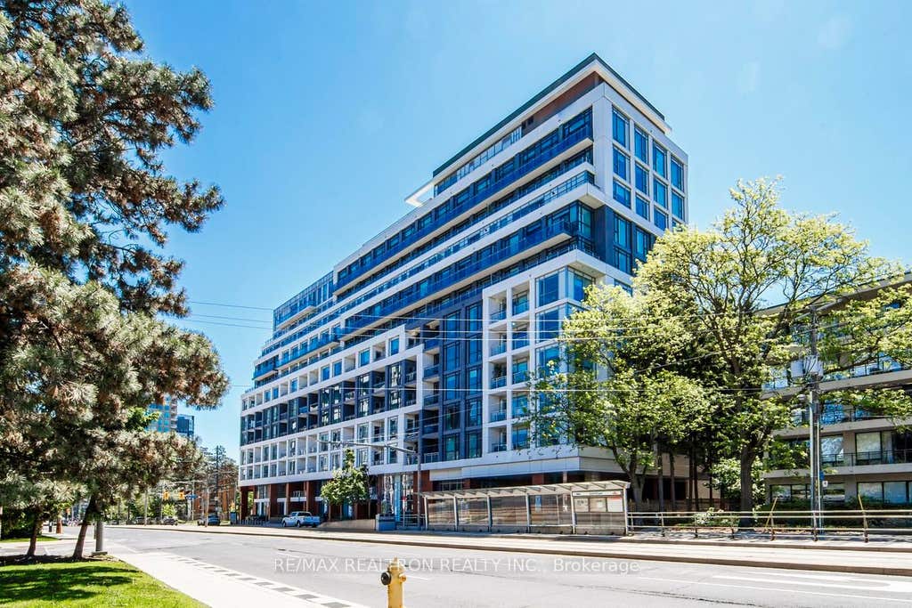 Photo of 223 St Clair Avenue W #1106, Toronto, ON M4V 0A5 (MLS # C13415086)