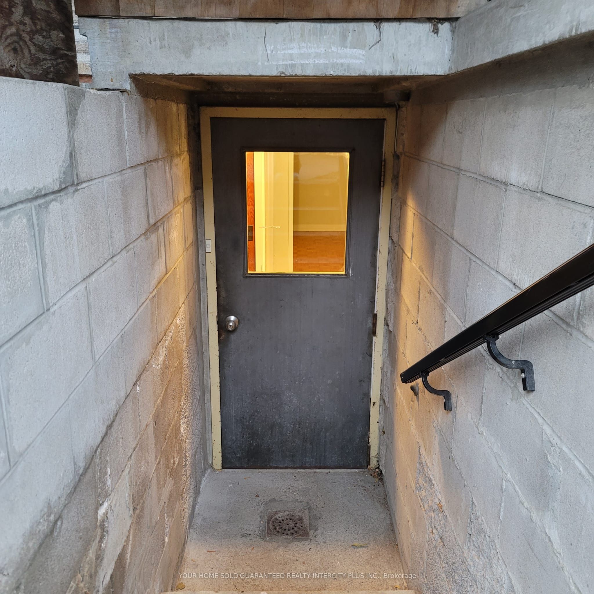 11 Rusholme Drive Lower