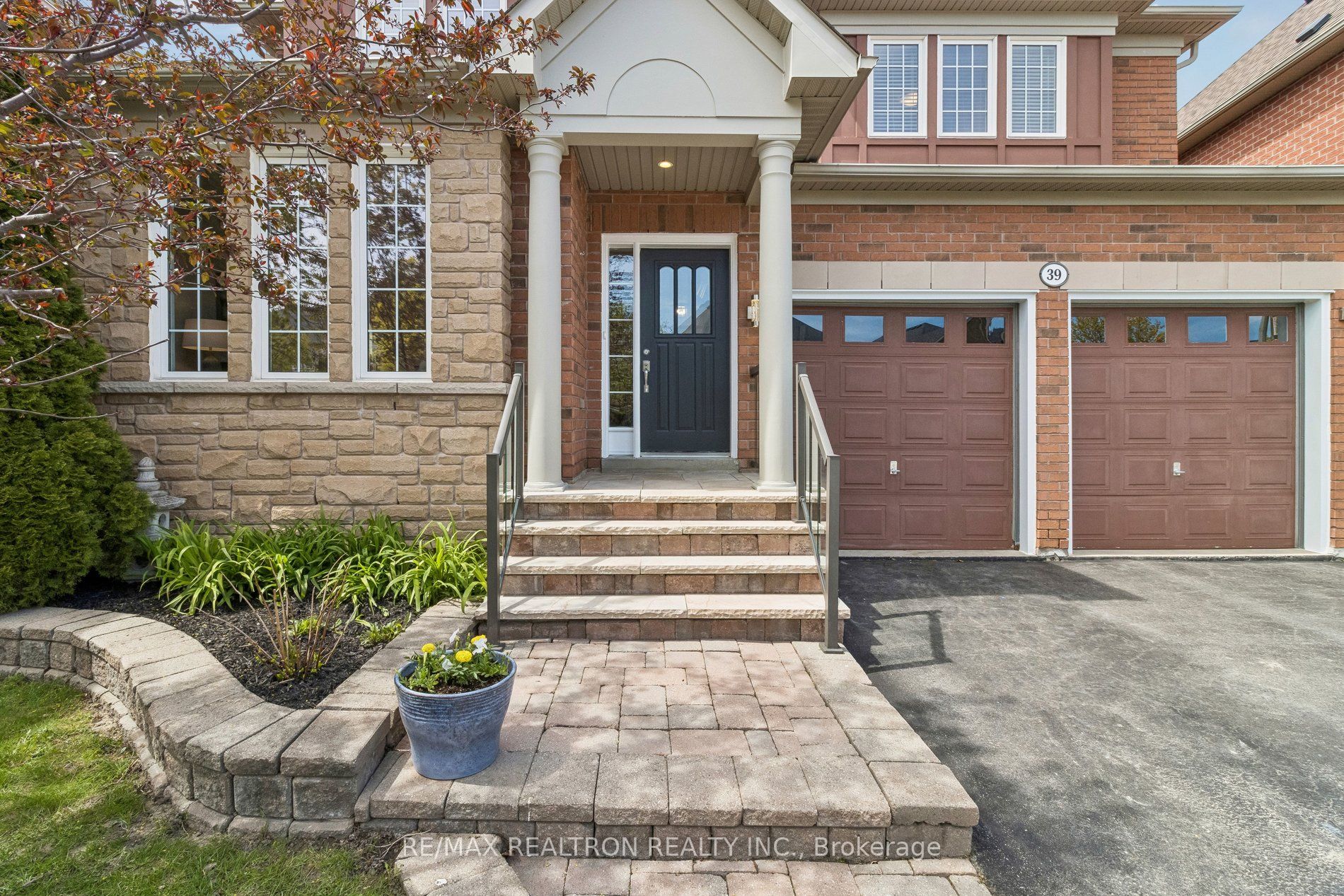 39 Wagon Wheel Crescent