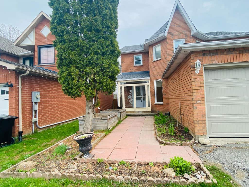 Photo of 25 Quance Street, Barrie, ON L4N 7M3 (MLS # S13231840)