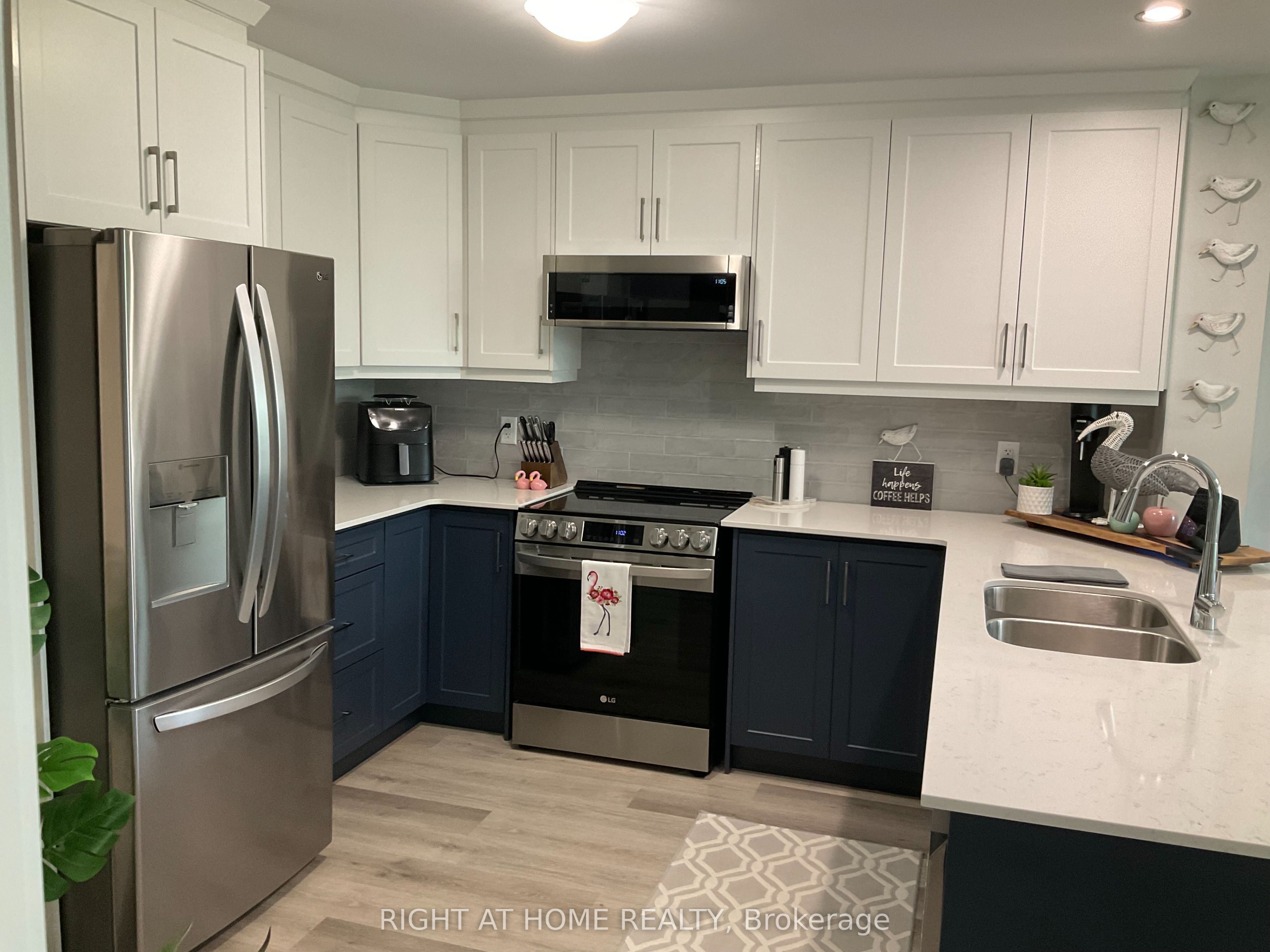 100 The promenade Road 211