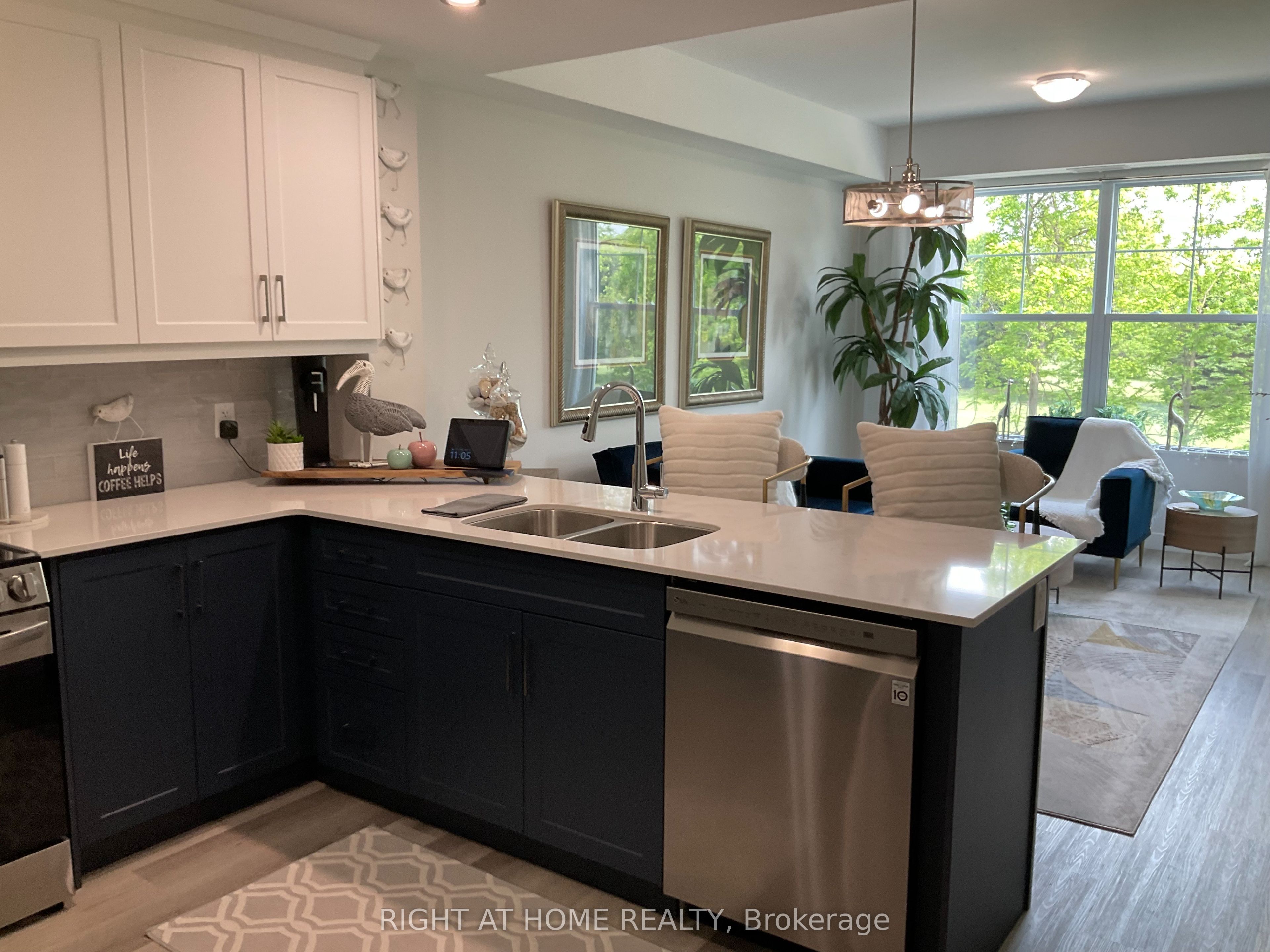 100 The promenade Road 211
