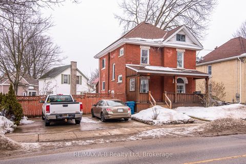 Property photo of 56 west gore street, stratford, ON n5a 1j8