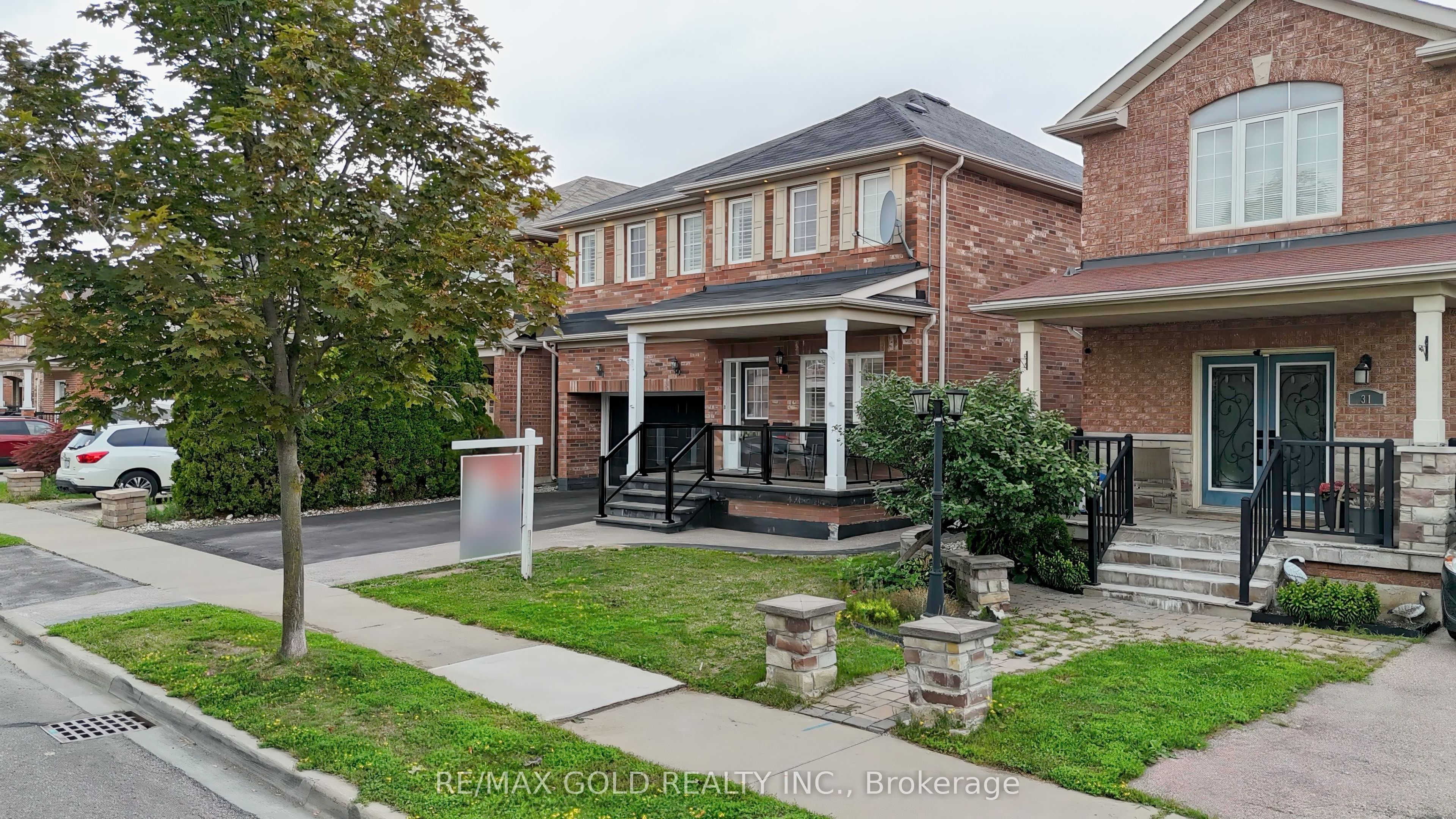 29 Abbotsbury Drive