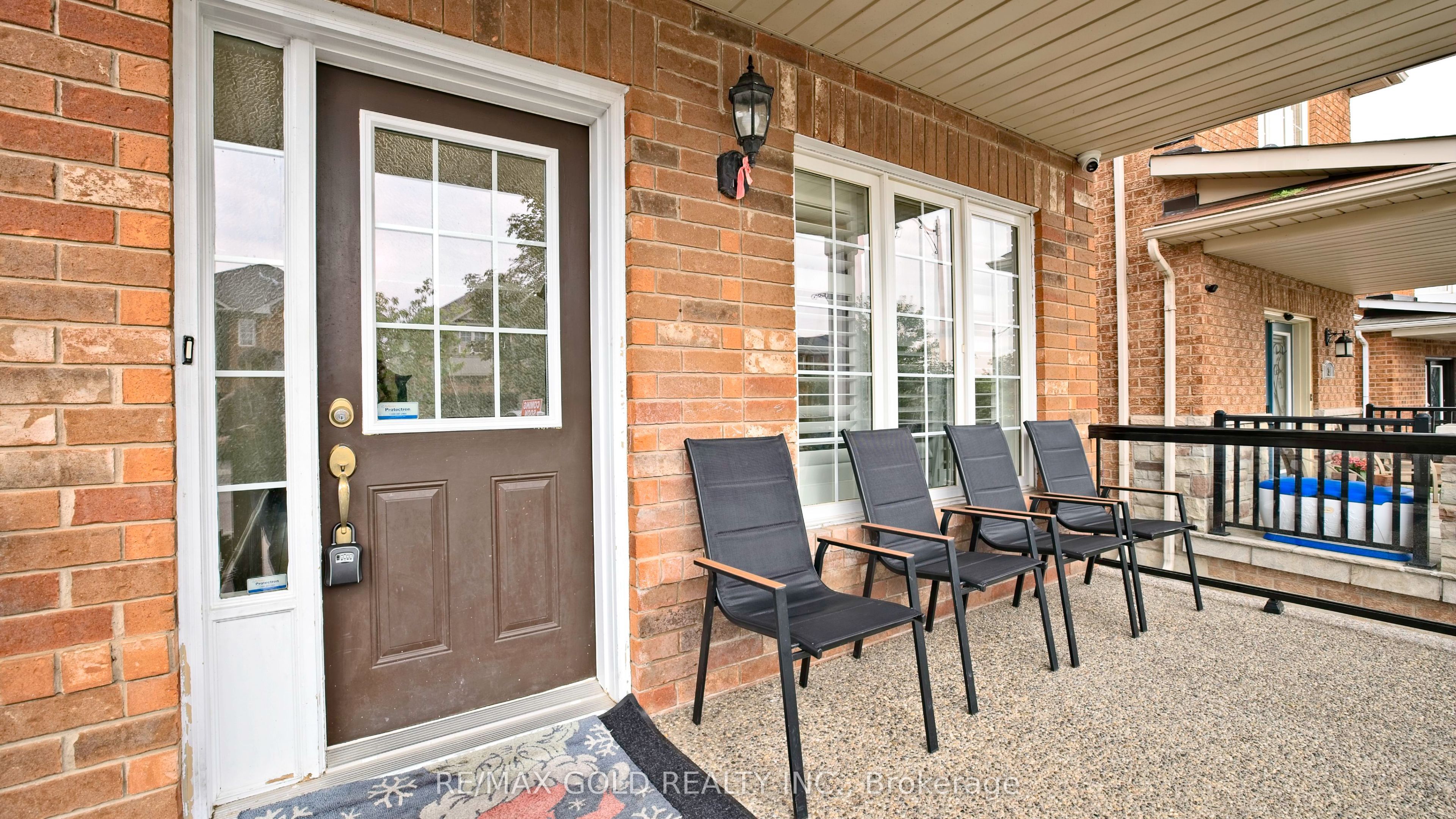 29 Abbotsbury Drive