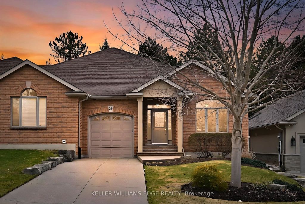 Photo of 28 Wainwright Boulevard, Hamilton, ON L9H 7N5 (MLS # X12927130)