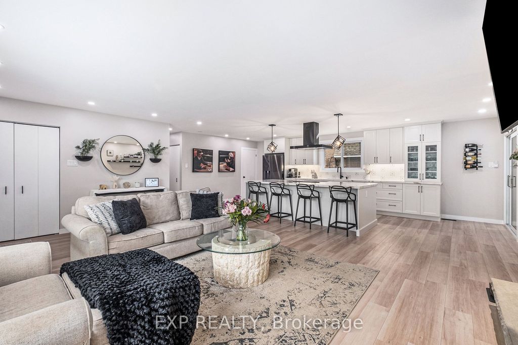 Photo of 3 St Remy Drive, Barrhaven, ON K2J 1A4 (MLS # X12715238)