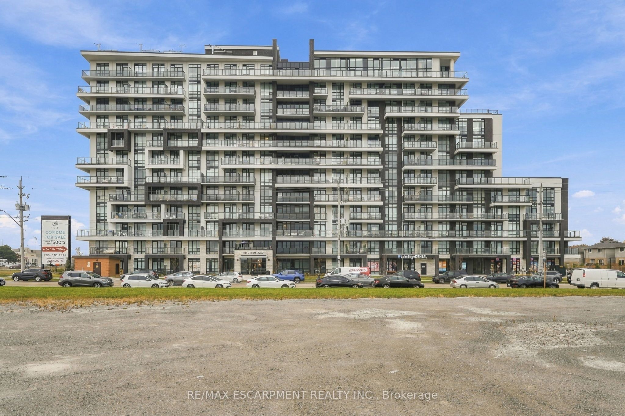 461 Green Street 206