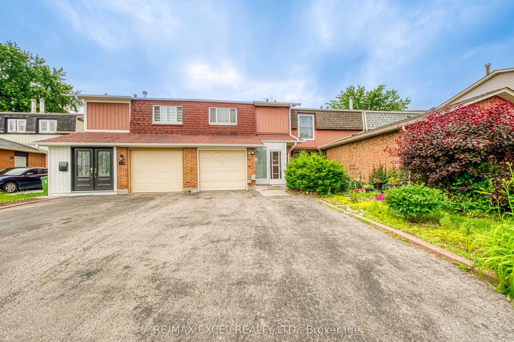 Photo of 17 Sadlee Cove Crescent, Toronto, ON M1V 1Y3 (MLS # E13507568)