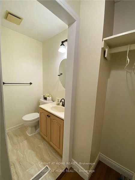 3158 Mccarron Crescent E