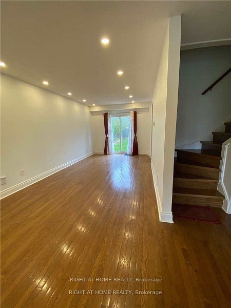 3158 Mccarron Crescent E