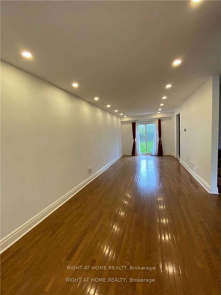 3158 Mccarron Crescent E