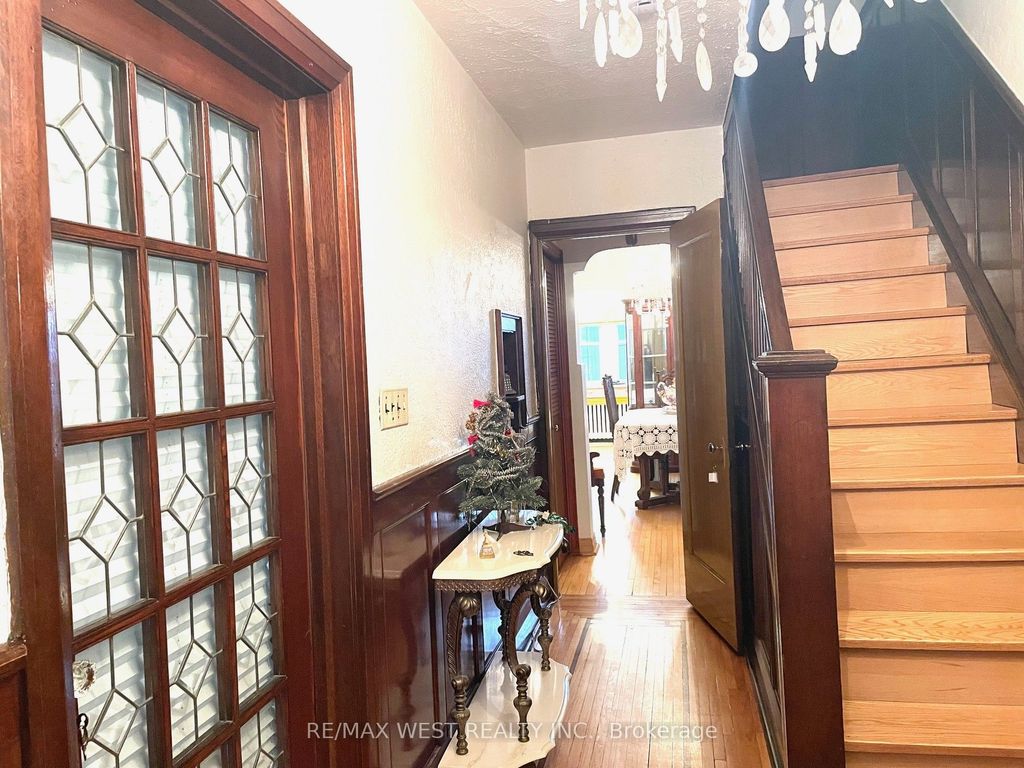 Photo of 364 Roxton Road, Toronto, ON M6G 3R2 (MLS # C13010176)