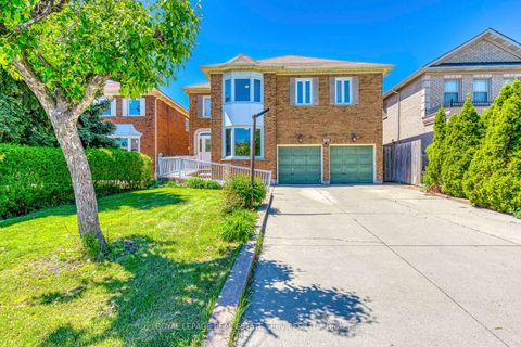 5464 Elgar Court Mississauga ON L5M 5C9