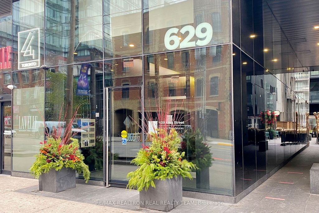 Photo of 629 King Street W #1316, Toronto, ON M5V 1M5 (MLS # C12374966)